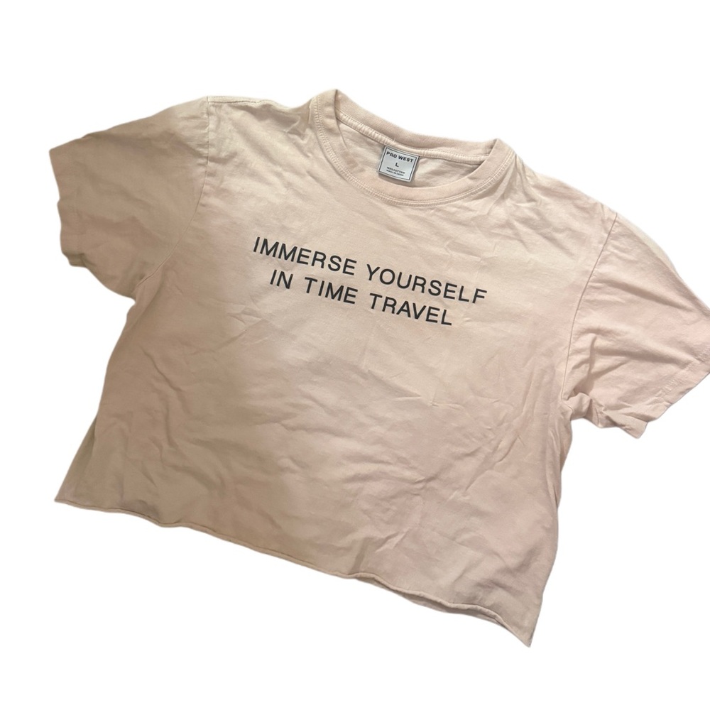 Graphic Tee "Immerse Yourself in Time Travel" - Pale Pink Cropped cotton Shirt